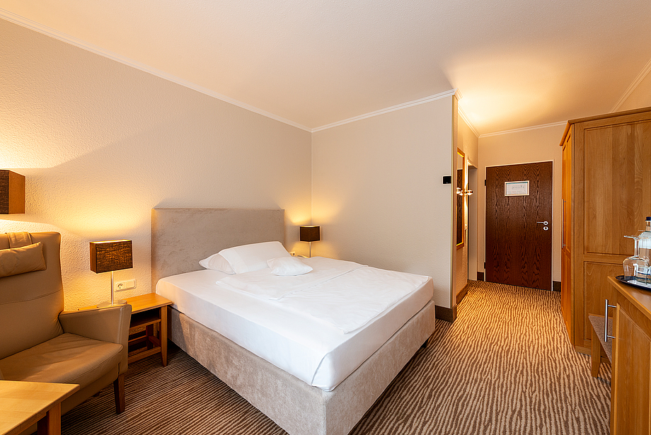 Hotel Munte - Single comfort room